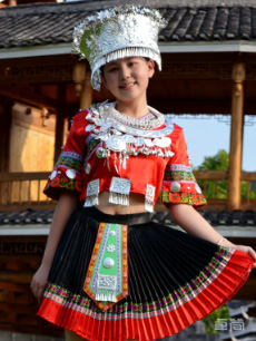 土家族服饰定制