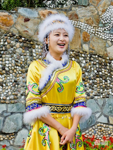 赫哲族服饰定制